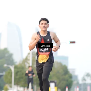 Runner Photo 6419092