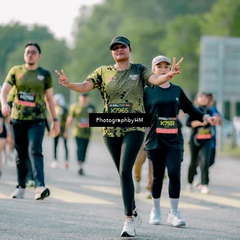 Runner Photo 6419095
