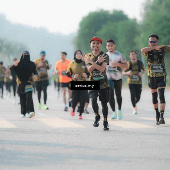 Runner Photo 6419099