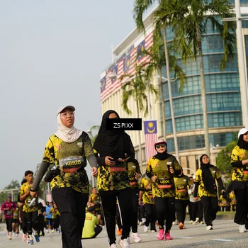 Runner Photo 6419104