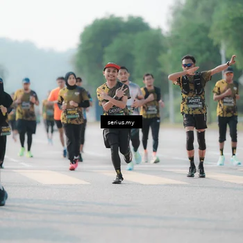 Runner Photo 6419113
