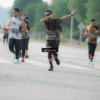 Runner Photo 6419127