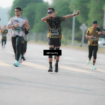 Runner Photo 6419134