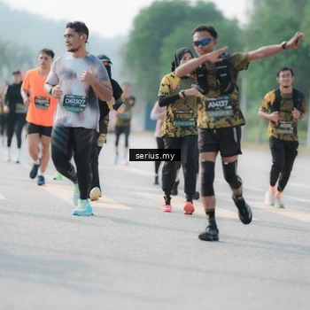 Runner Photo 6419141