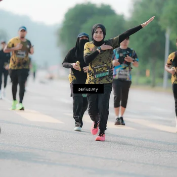 Runner Photo 6419196