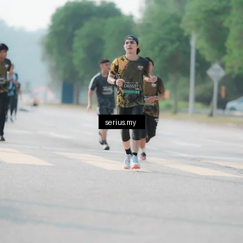 Runner Photo 6419296