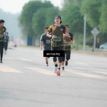 Runner Photo 6419299