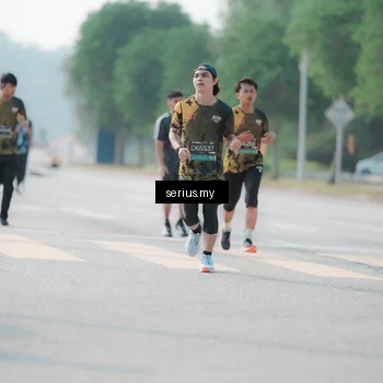 Runner Photo 6419306
