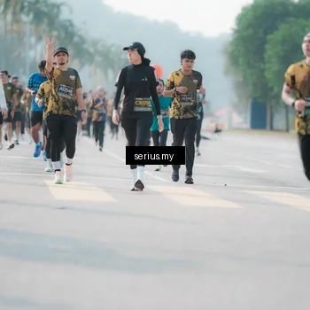 Runner Photo 6419315