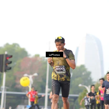Runner Photo 6419356