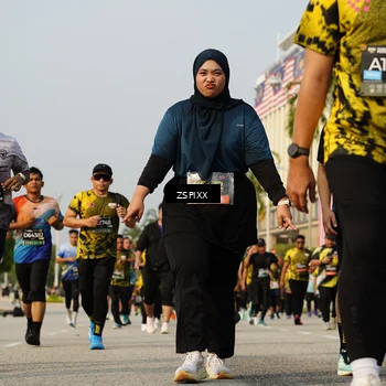 Runner Photo 6419409
