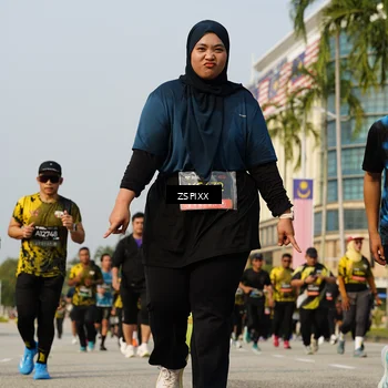 Runner Photo 6419412