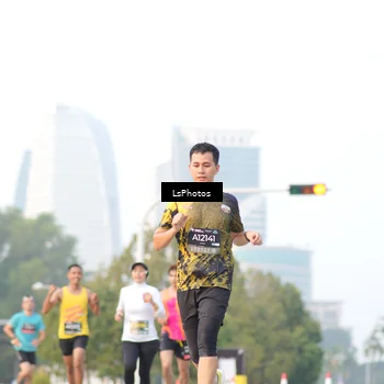 Runner Photo 6419428