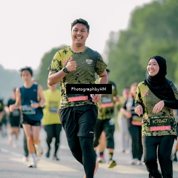 Runner Photo 6419453