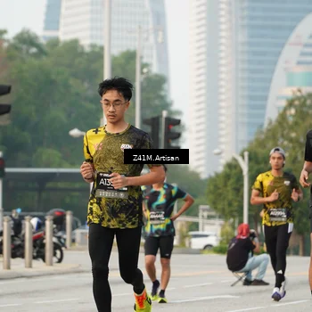 Runner Photo 6419458