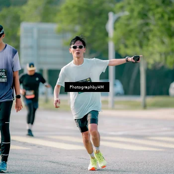 Runner Photo 6419464