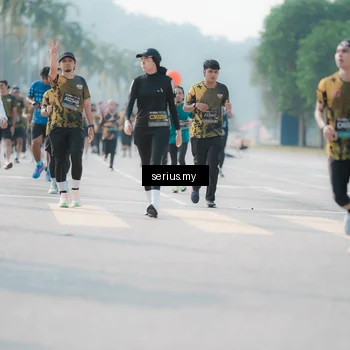 Runner Photo 6419478