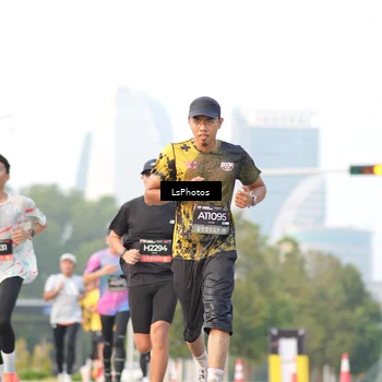 Runner Photo 6419479