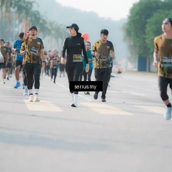 Runner Photo 6419489