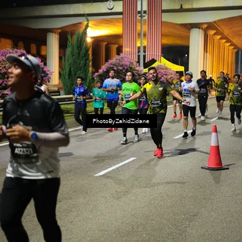 Runner Photo 6419490