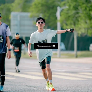 Runner Photo 6419495