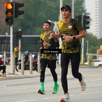 Runner Photo 6419497