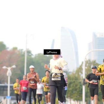 Runner Photo 6419521