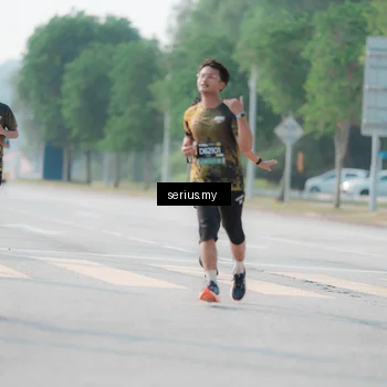 Runner Photo 6419529