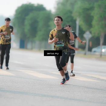 Runner Photo 6419538