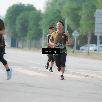 Runner Photo 6419539