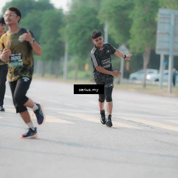 Runner Photo 6419561