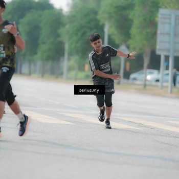 Runner Photo 6419578