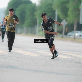 Runner Photo 6419582