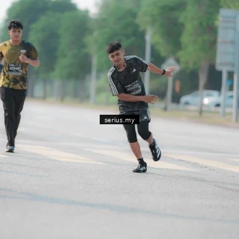 Runner Photo 6419588