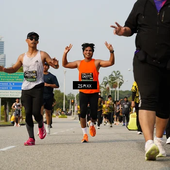 Runner Photo 6419595