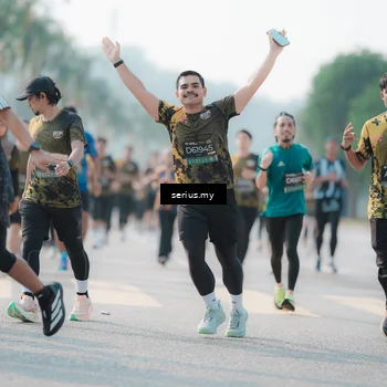 Runner Photo 6419619