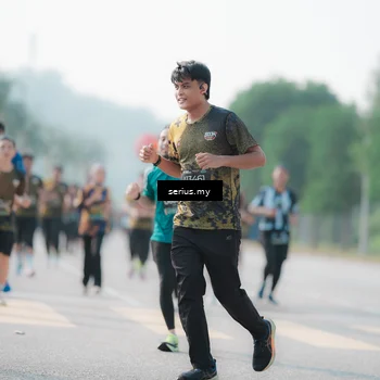 Runner Photo 6419645