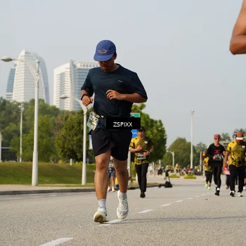 Runner Photo 6419648