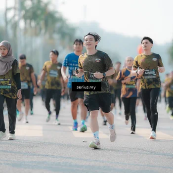 Runner Photo 6419678