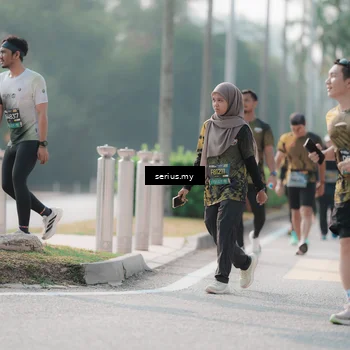 Runner Photo 6419686