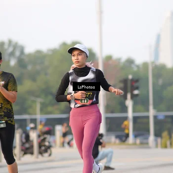 Runner Photo 6419688