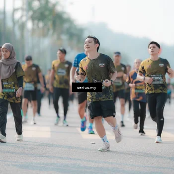 Runner Photo 6419689
