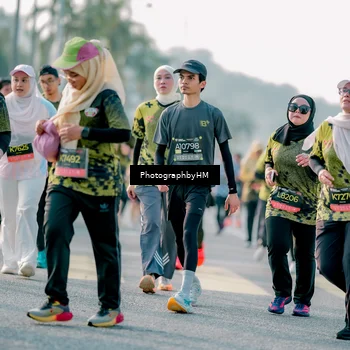 Runner Photo 6419705