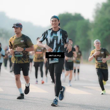 Runner Photo 6419711