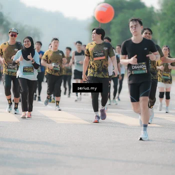 Runner Photo 6419756