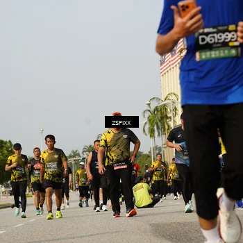 Runner Photo 6419769