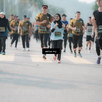 Runner Photo 6419771