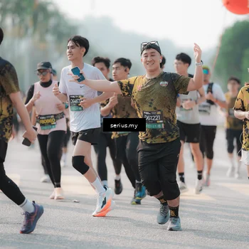 Runner Photo 6419820