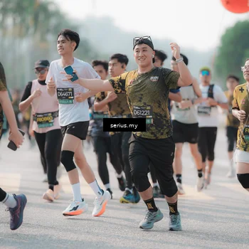 Runner Photo 6419825