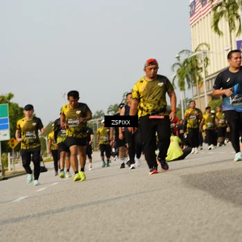 Runner Photo 6419837